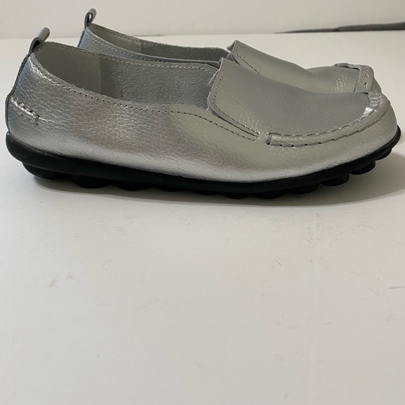 Silver Orthopedic Leather Flats Size 40 - Picture 6 of 12